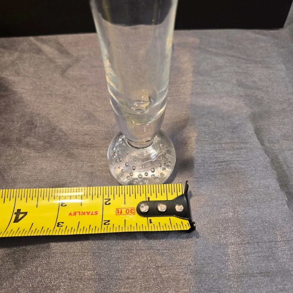 Hand Blown Art Glass Bud Vase Flower Base Controlled Bubbles Clear‎